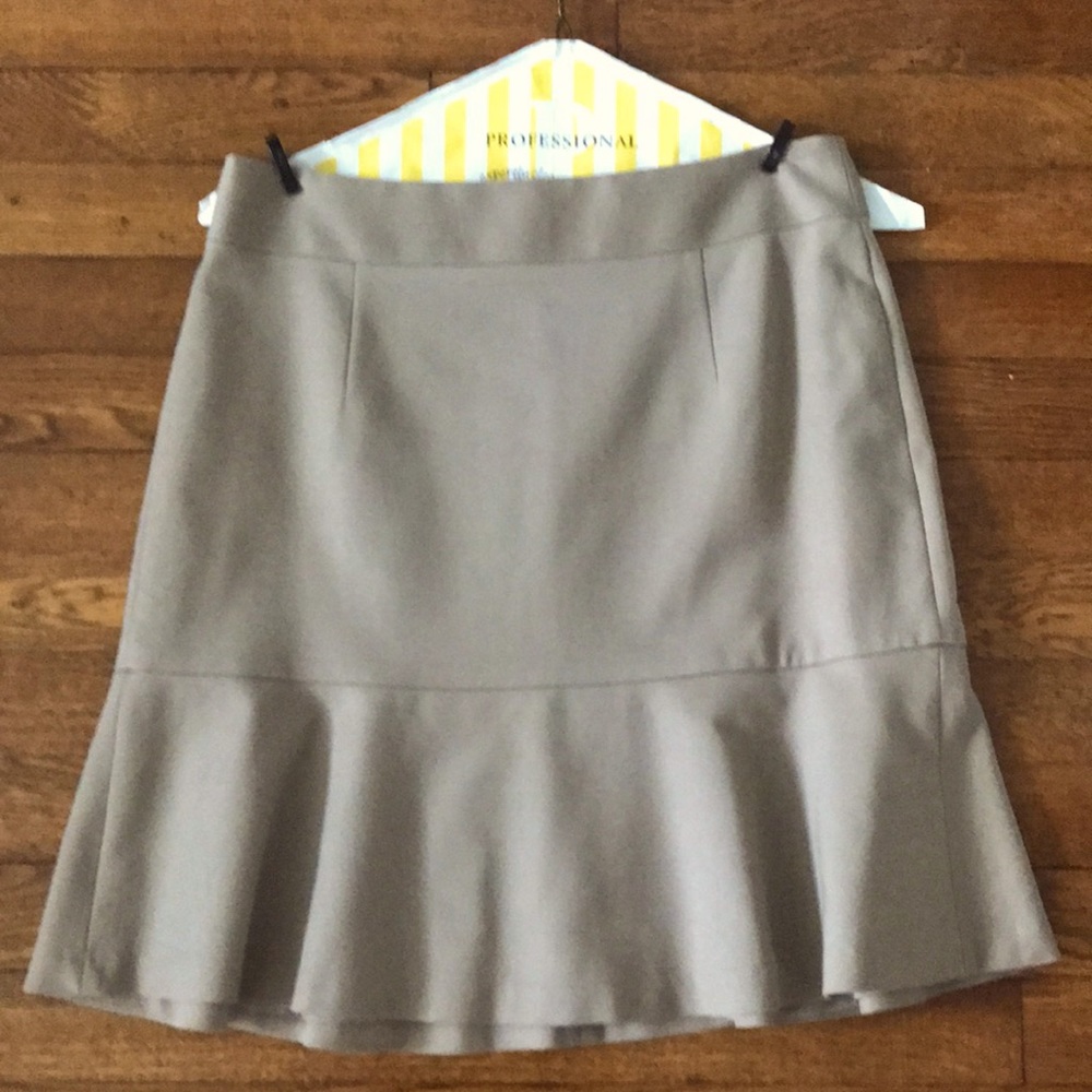 Banana Republic Flared Hem Slirt